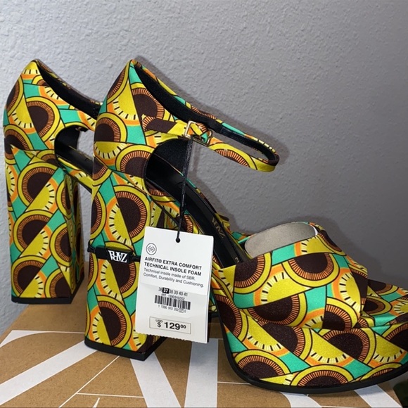 PRINTED CHUNKY PLATFORM SANDALS. - Picture 4 of 5